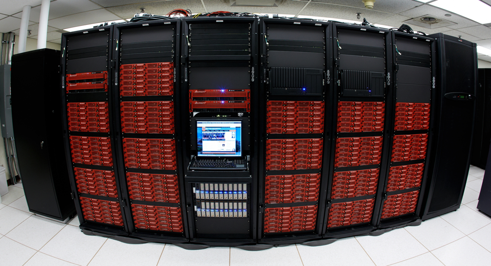 Кластер компьютер. Суперкомпьютер Tianhe-2. Скиф МГУ суперкомпьютер. Tianhe-1a суперкомпьютер. Суперкомпьютеры (кластерные архитектуры).